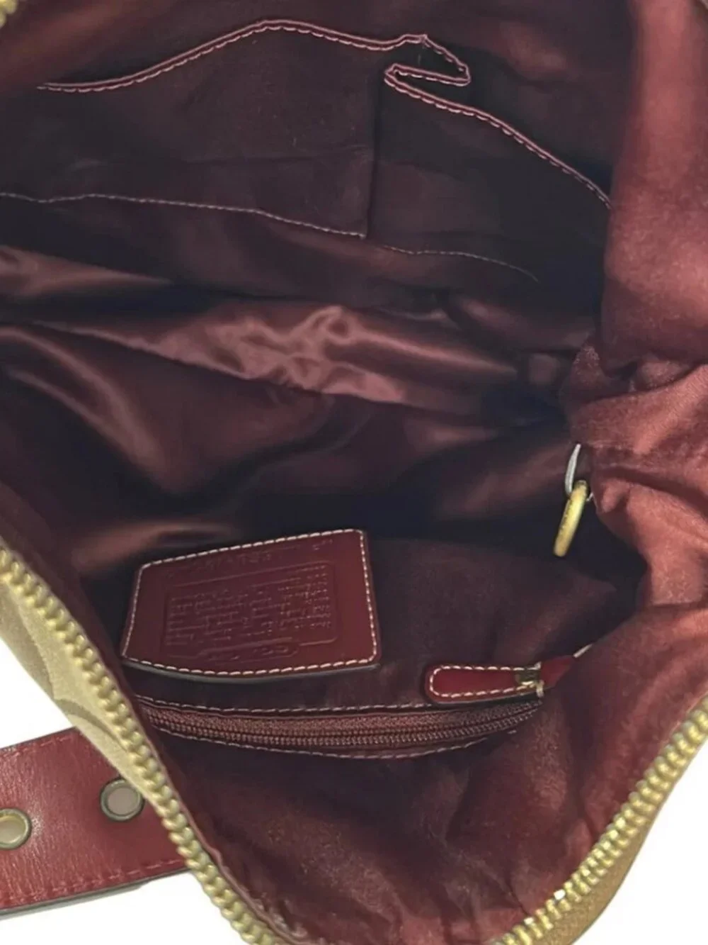 COACH Hampton Stripe Medium Duffle Shoulder Bag 10542 Dark Brown Beige Bordeaux